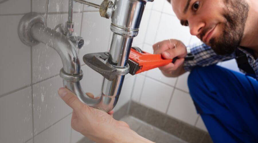 Professional clogged toilet repair services in Saint Joseph, MO